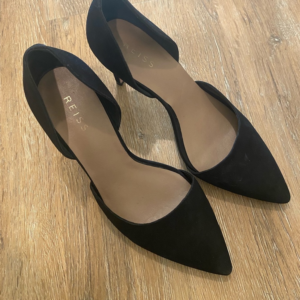 Reiss suede leather elegant heel
